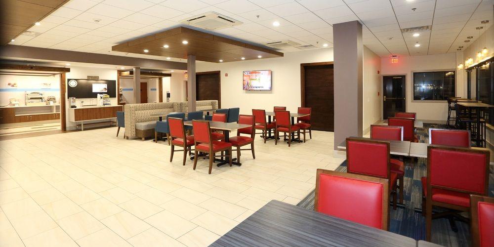 Holiday Inn Express & Suites Newport News, An Ihg Hotel Luaran gambar