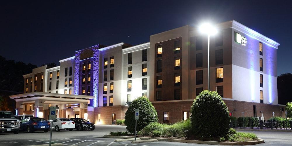 Holiday Inn Express & Suites Newport News, An Ihg Hotel Luaran gambar