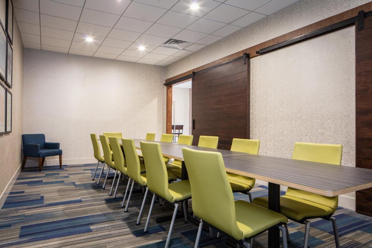 Holiday Inn Express & Suites Newport News, An Ihg Hotel Luaran gambar