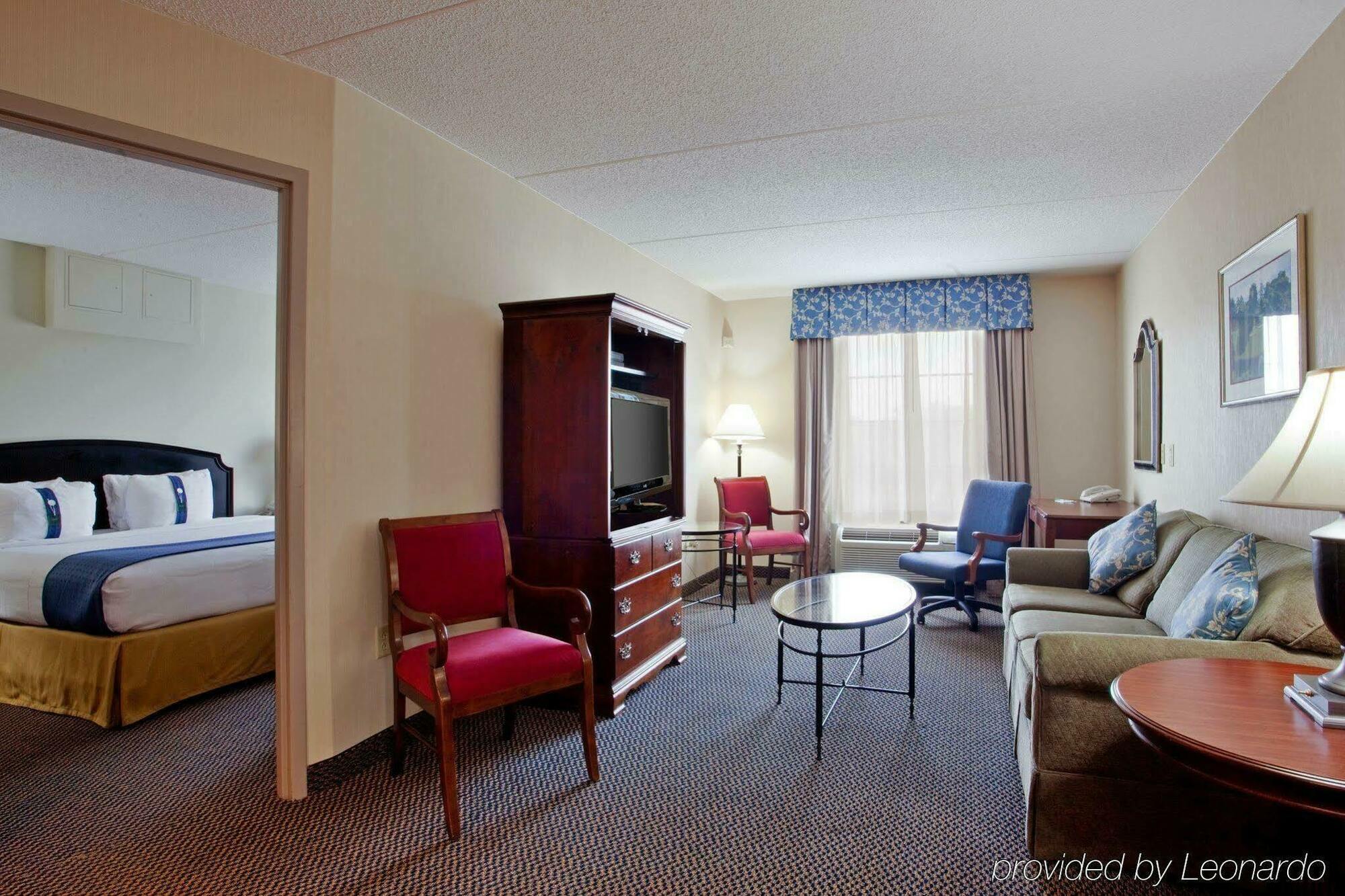 Holiday Inn Express & Suites Newport News, An Ihg Hotel Luaran gambar