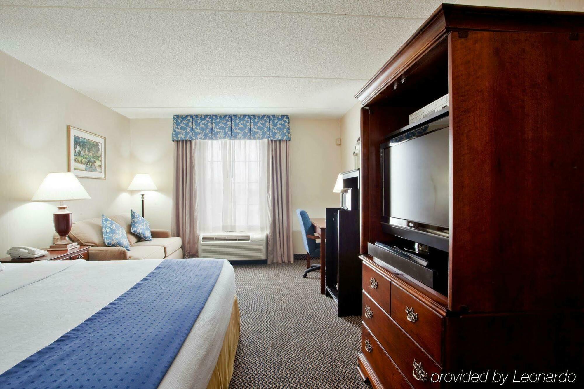 Holiday Inn Express & Suites Newport News, An Ihg Hotel Luaran gambar